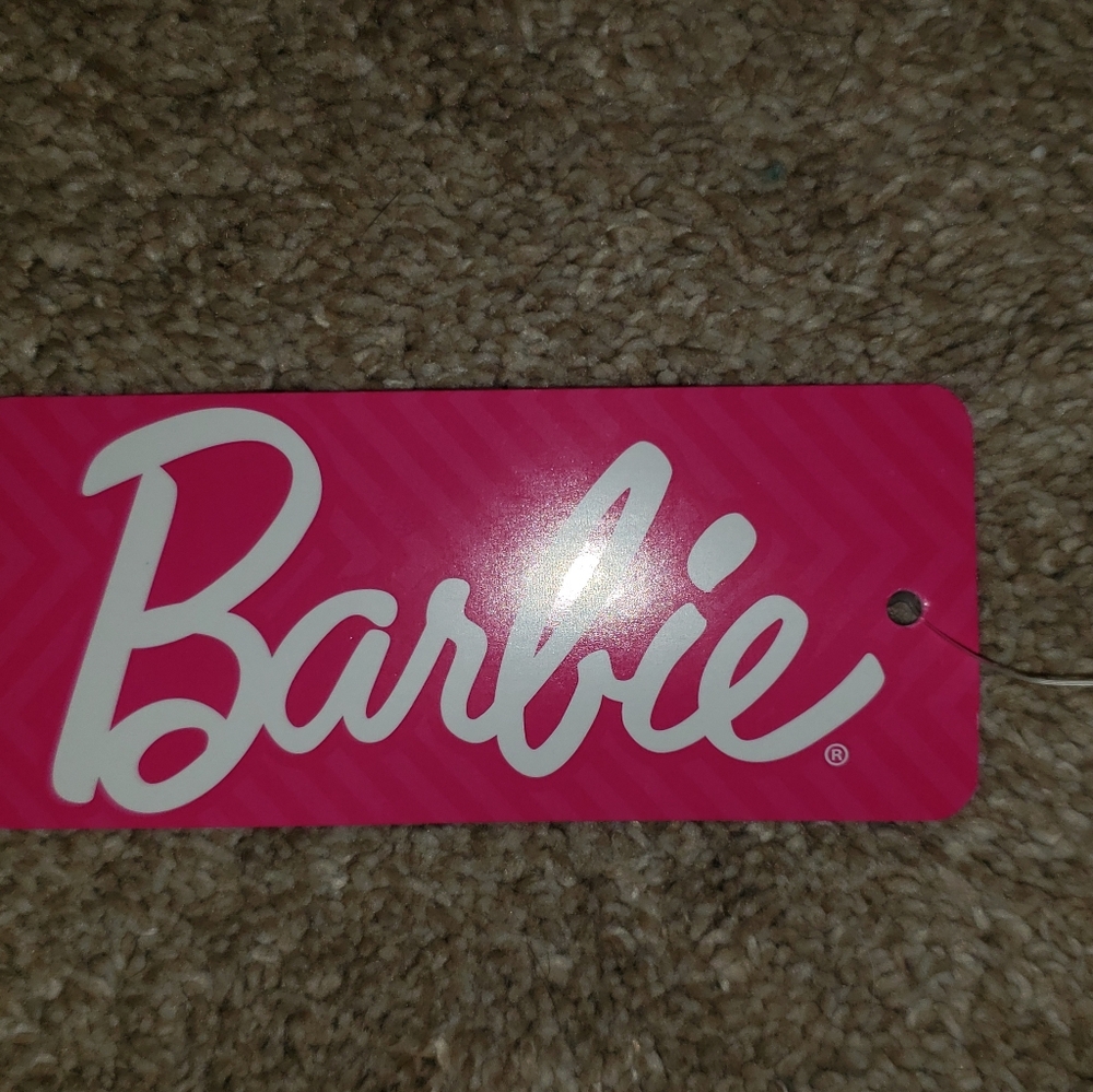 Barbie T-shirt BNWT‼️ - Picture 3 of 10
